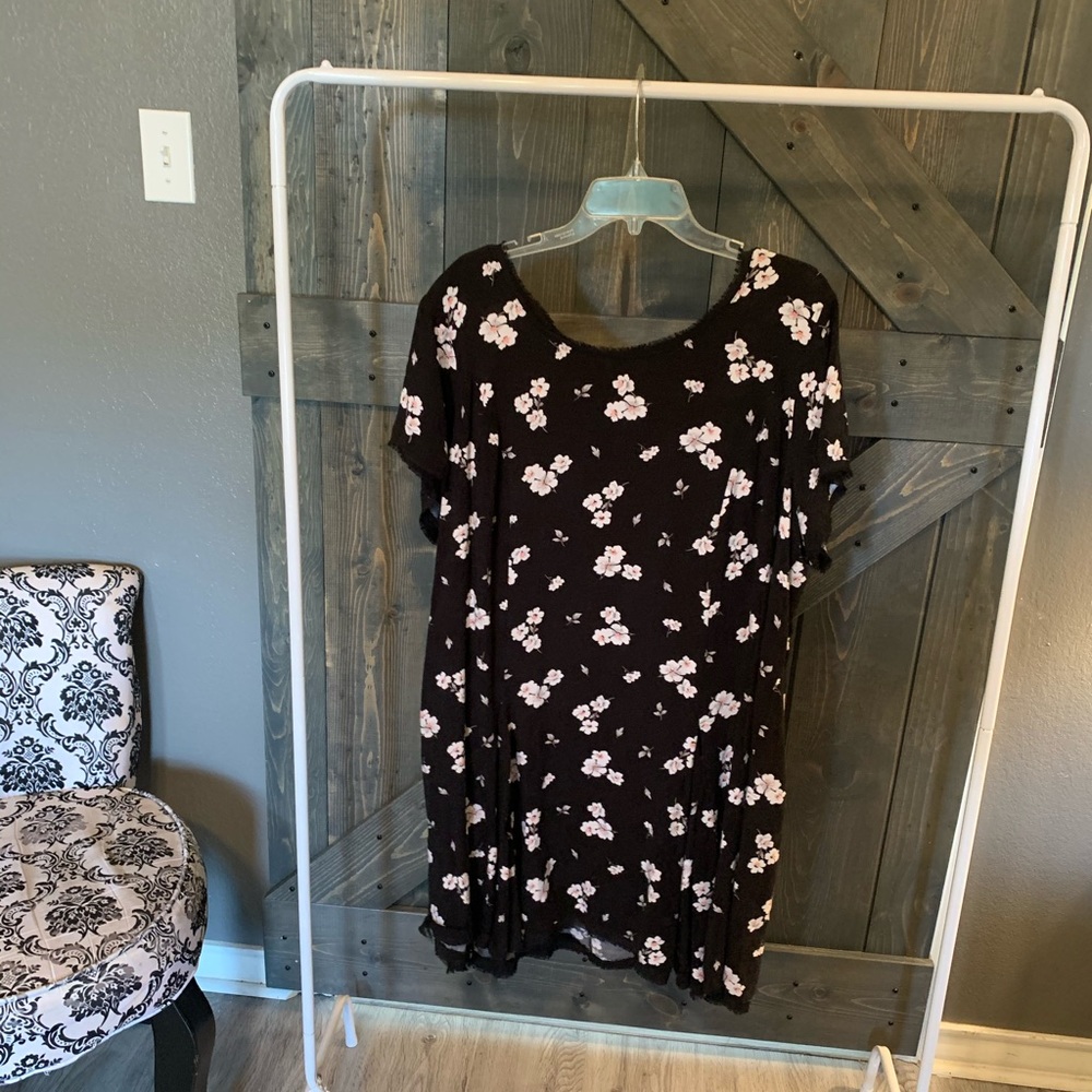 Black Floral Casual Dress